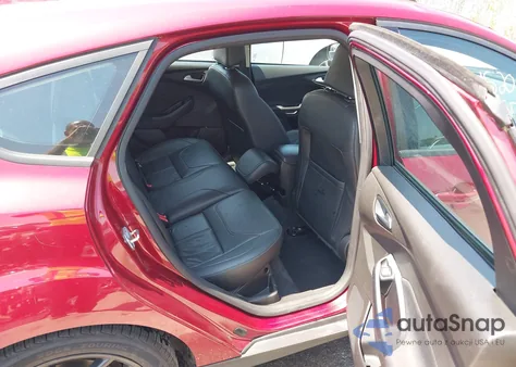 2016 Ford Focus Se from USA, damaged, VIN 1FADP3K23GL312101